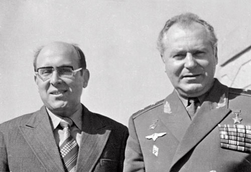 Алтайскому оптико-лазерному центру было присвоено имя Г.С. Титова